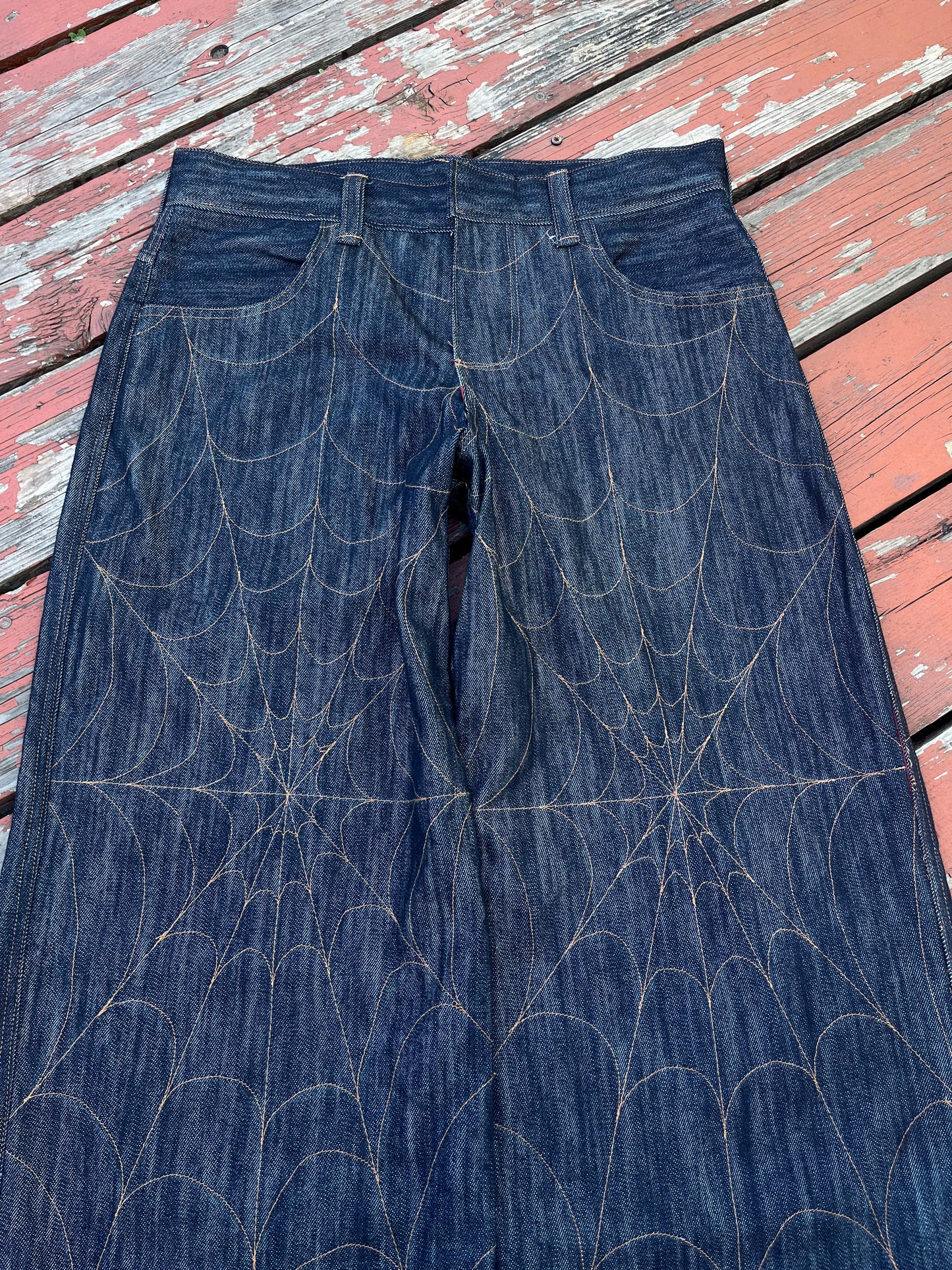 Classic denim spiderweb jeans