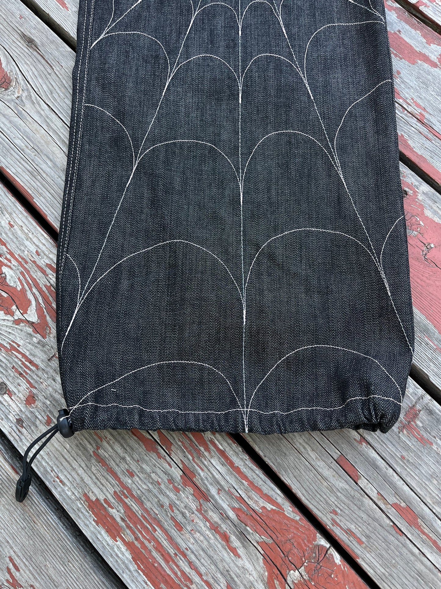 White spiderweb denim